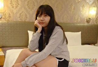  E奶韩国混血学生妹 风流财子